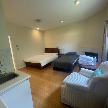 Stylish & Central Vancouver Retreat - Steps From Local Attractions! Daire Dış mekan fotoğraf
