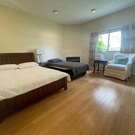 Stylish & Central Vancouver Retreat - Steps From Local Attractions! Daire Dış mekan fotoğraf