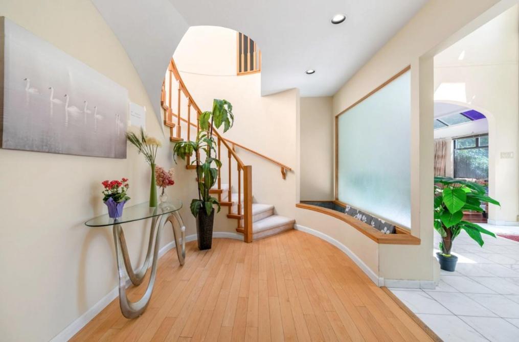 Stylish & Central Vancouver Retreat - Steps From Local Attractions! Daire Dış mekan fotoğraf